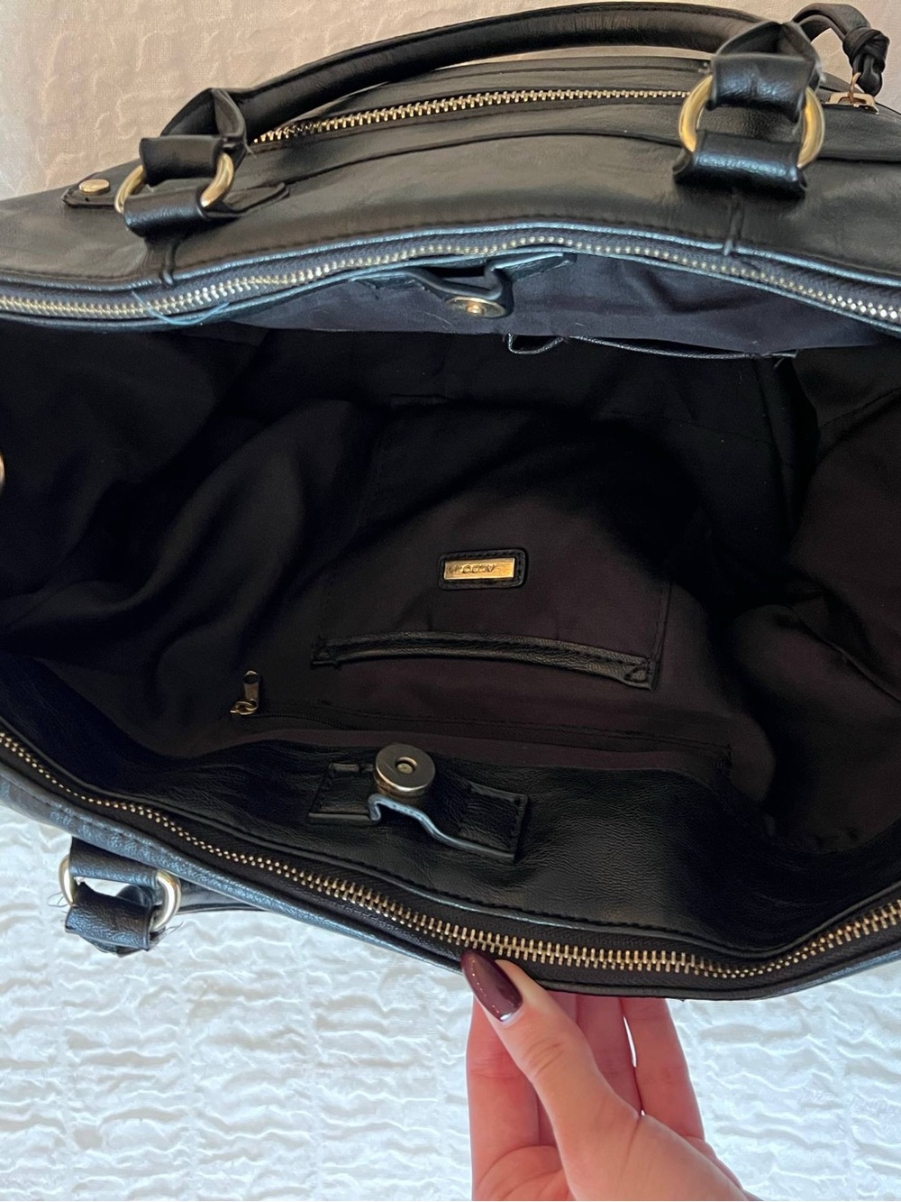Aldo Black Tote with Gold Hardware - Picture 7 of 8